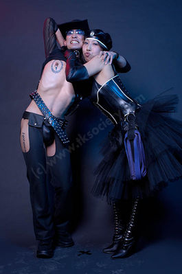 *TAJI & NAOMI* - STYLE: TORTURE GARDEN JAPAN!
